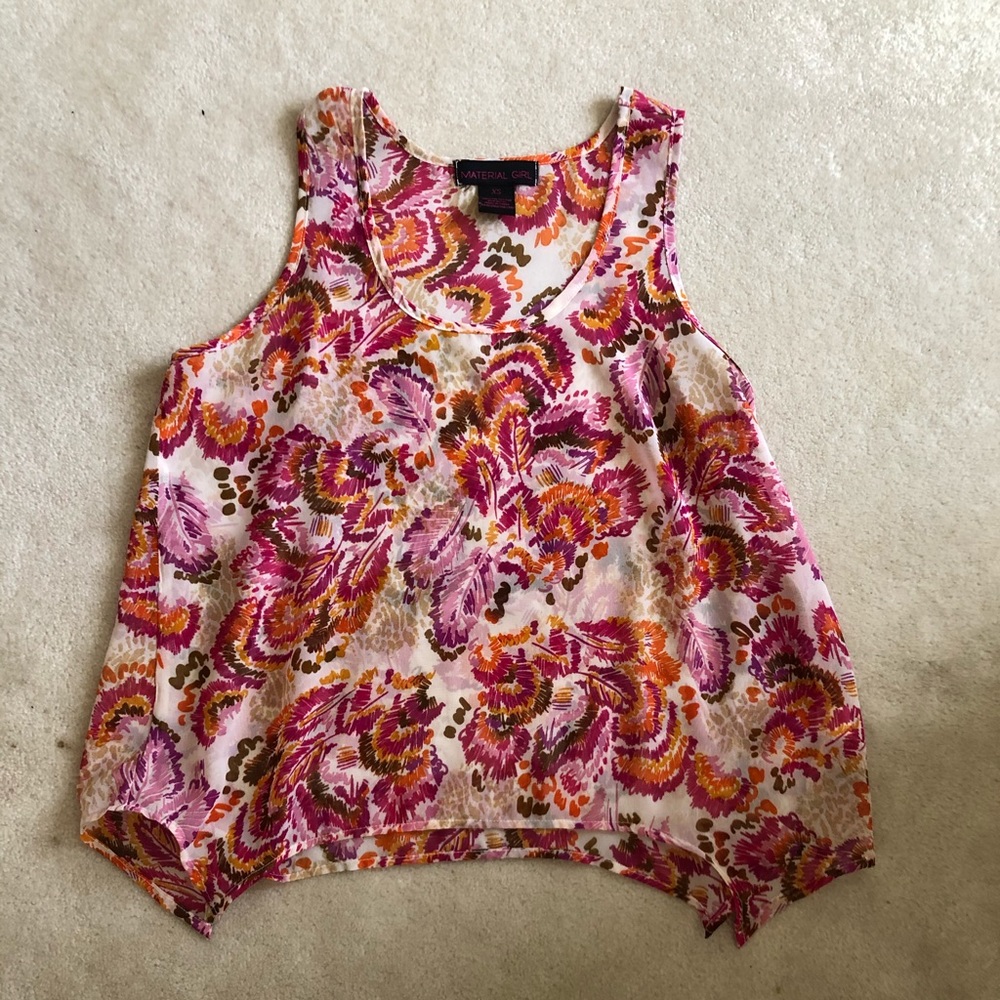 cropped tank top